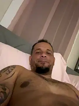 Snapshot of kelin17 chatting on 10.05.25 kelin17 online show from 10.05.25