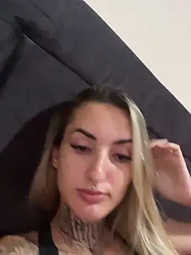 hotskinny1 online show from 03.05.25