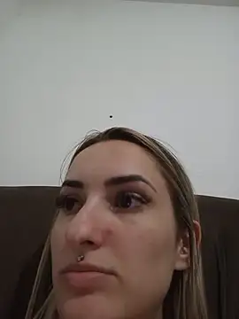 hotskinny1 online show from 01.05.26