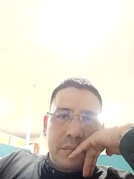 Snapshot of Edipaca chatting on 09.25.25 Edipaca online show from 09.25.25