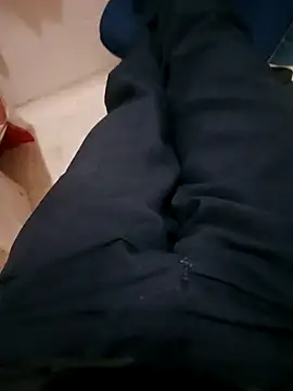 Snapshot of Edipaca chatting on 02.15.26 Edipaca online show from 02.15.26