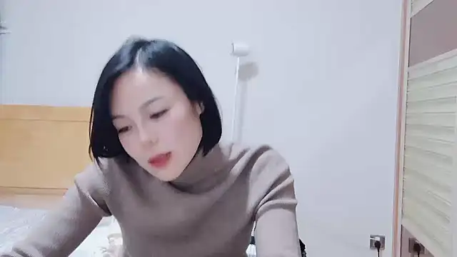 Snapshot of Linda-LL chatting on 01.12.25 Linda-LL online show from 01.12.25