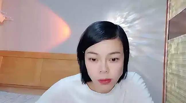 Snapshot of Linda-LL chatting on 01.28.25 Linda-LL online show from 01.28.25