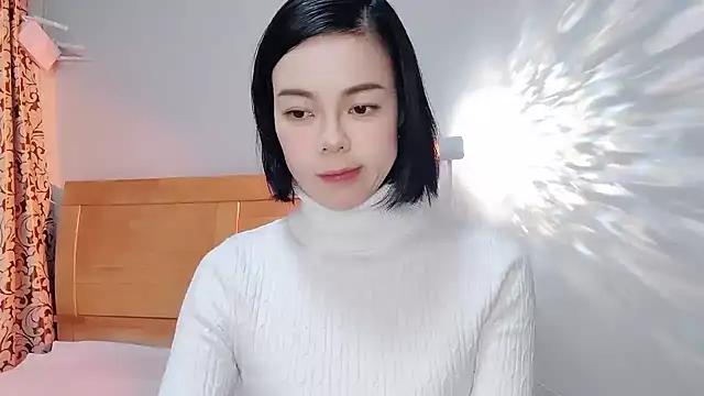 Snapshot of Linda-LL chatting on 02.22.25 Linda-LL online show from 02.22.25
