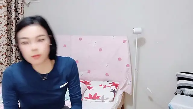 Snapshot of Linda-LL chatting on 03.14.25 Linda-LL online show from 03.14.25