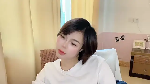 Snapshot of Linda-LL chatting on 01.18.26 Linda-LL online show from 01.18.26