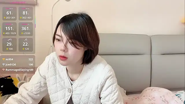 Snapshot of Linda-LL chatting on 02.17.26 Linda-LL online show from 02.17.26