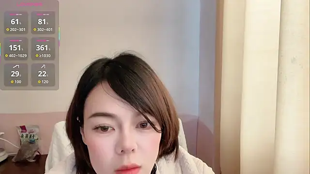 Snapshot of Linda-LL chatting on 02.18.26 Linda-LL online show from 02.18.26