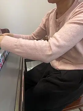 Snapshot of Linda-LL chatting on 02.22.26 Linda-LL online show from 02.22.26