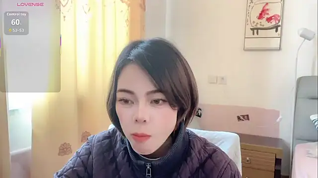 Snapshot of Linda-LL chatting on 03.11.26 Linda-LL online show from 03.11.26