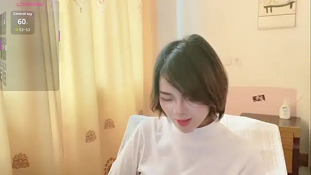 Snapshot of Linda-LL chatting on 03.19.26 Linda-LL online show from 03.19.26