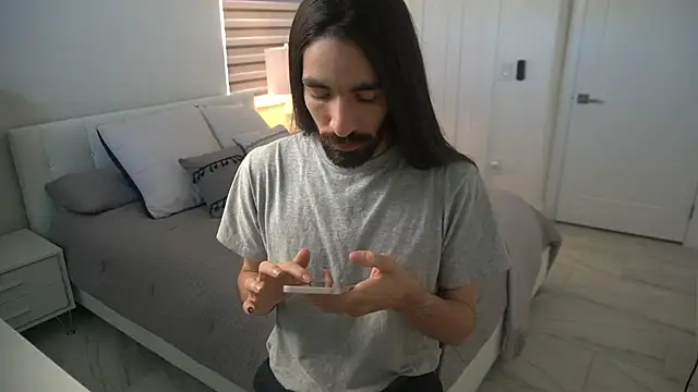 Your Ice cream online show from 02.23.25