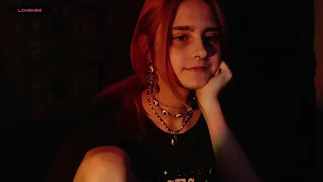 scarlettharrison09 online show from 10.23.25