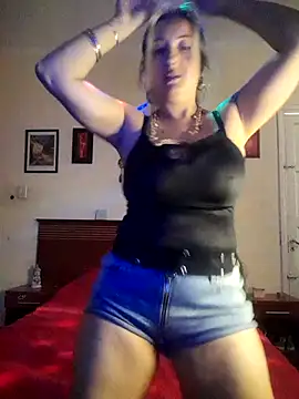 Snapshot of DesireSatler chatting on 11.09.25 DesireSatler online show from 11.09.25