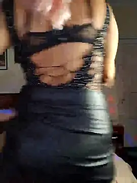 Snapshot of DesireSatler chatting on 04.05.26 DesireSatler online show from 04.05.26