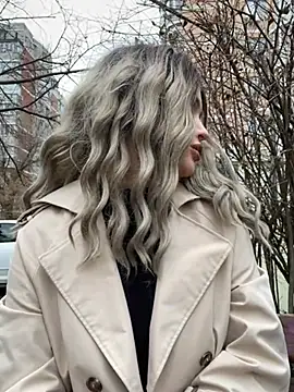 KikiWatson online show from 12.27.24