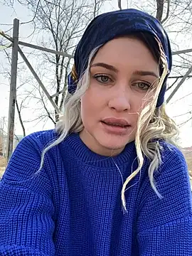 KikiWatson online show from 03.07.25