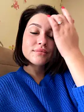 KikiWatson online show from 10.26.25