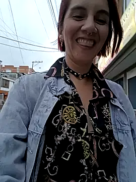 your red rose  online show from 12.29.24