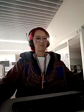 your red rose  online show from 03.12.25