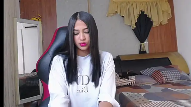 Snapshot of hera_divine chatting on 03.15.26 hera divine online show from 03.15.26