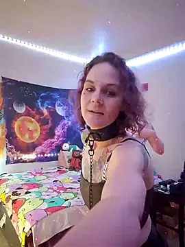 Snapshot of thatonespicychick chatting on 12.30.24 thatonespicychick online show from 12.30.24