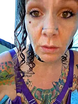 Snapshot of thatonespicychick chatting on 09.14.25 thatonespicychick online show from 09.14.25