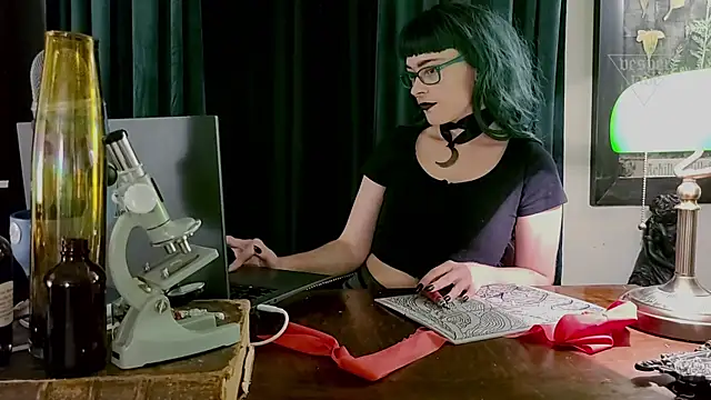 Snapshot of vesperjadex chatting on 02.06.25 vesperjadex online show from 02.06.25