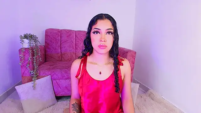 Sara Jhonson online show from 11.08.25