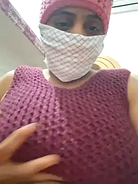 Snapshot of menakshiiikaur chatting on 01.31.25 menakshiiikaur online show from 01.31.25