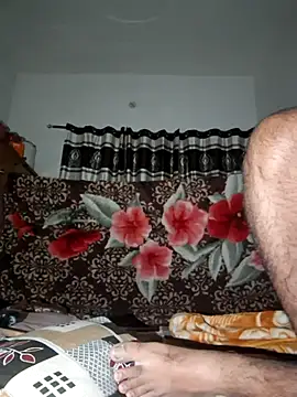 Snapshot of menakshiiikaur chatting on 09.10.25 menakshiiikaur online show from 09.10.25