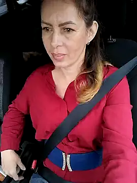 Snapshot of uber_babe chatting on 12.07.24 uber babe online show from 12.07.24