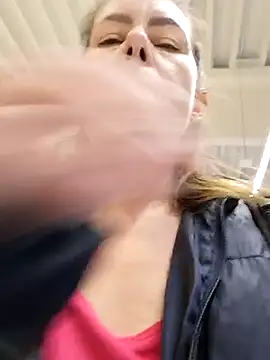 Snapshot of uber_babe chatting on 01.13.25 uber babe online show from 01.13.25