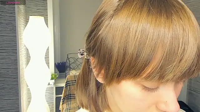 Snapshot of EthalBuffkin chatting on 06.29.26 EthalBuffkin online show from 06.29.26