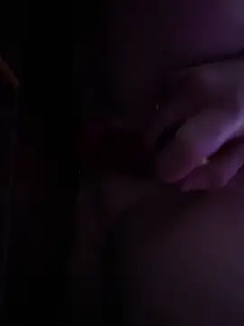 sluttysmiley online show from 12.21.25