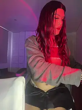 Mia Frank  online show from 02.14.25