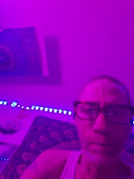 Snapshot of Undercover_Pornstar chatting on 06.06.26 Undercover Pornstar online show from 06.06.26