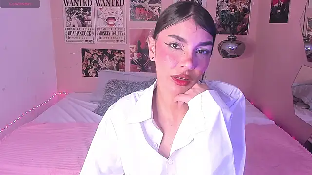 Luna-Chann online show from 02.23.25