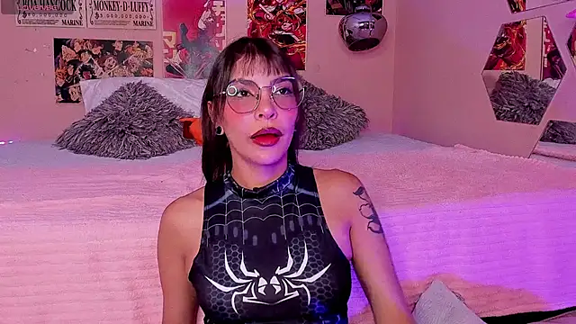 Luna-Chann online show from 03.21.25