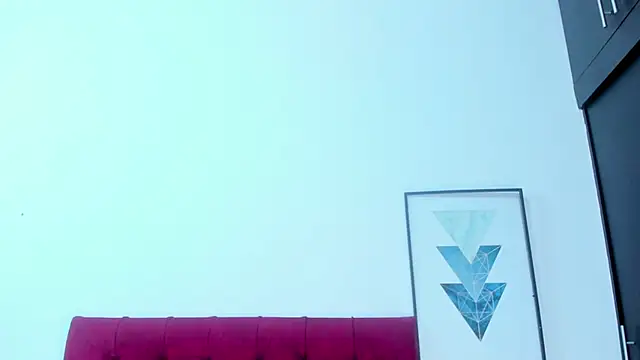 Melody Megann online show from 12.04.25