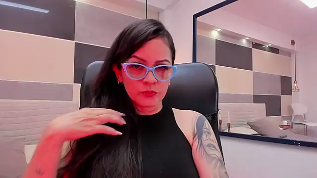 Zara Jackson online show from 06.26.26