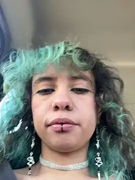 Sweet Chaos online show from 10.10.25