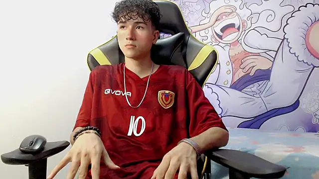 johnny cagee online show from 12.29.24