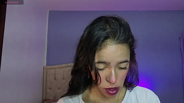 stephania t online show from 05.06.26