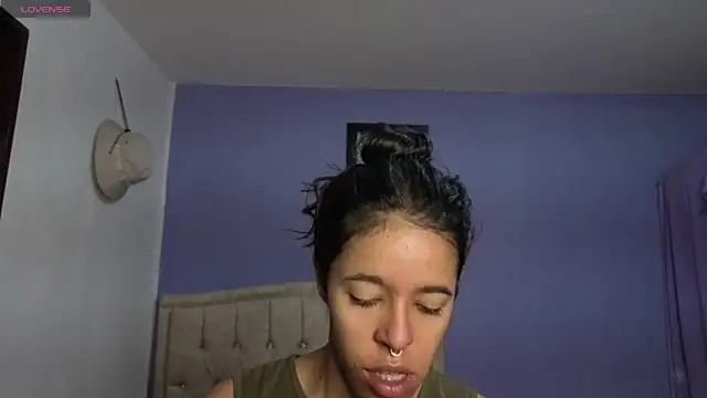 stephania t online show from 06.04.26