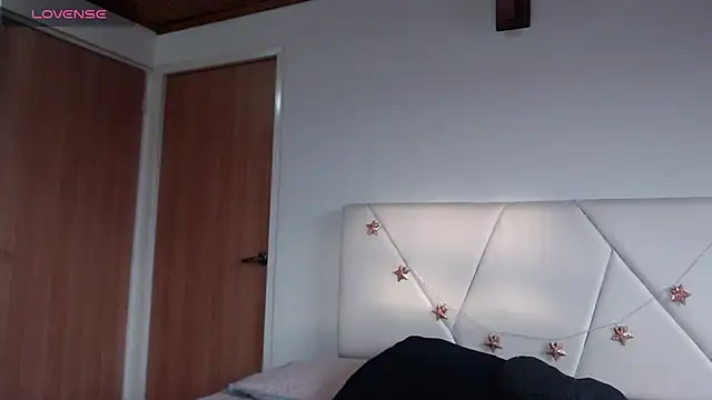 julz 03 online show from 12.05.25