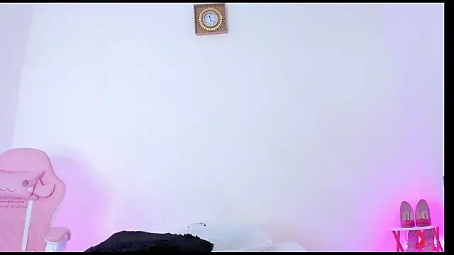 Snapshot of Pammela_Smith chatting on 03.06.25 Pammela Smith online show from 03.06.25