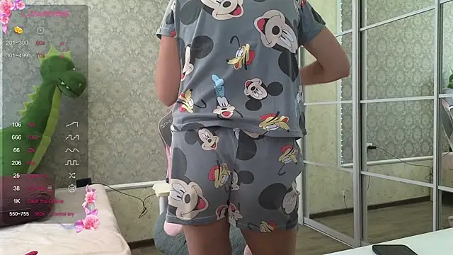 -DIVORA- online show from 10.25.25