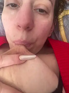 Renattasweetboobs online show from 03.13.26