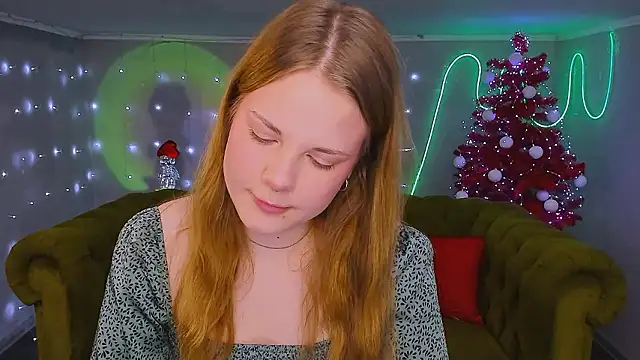 holy kitty online show from 12.04.24